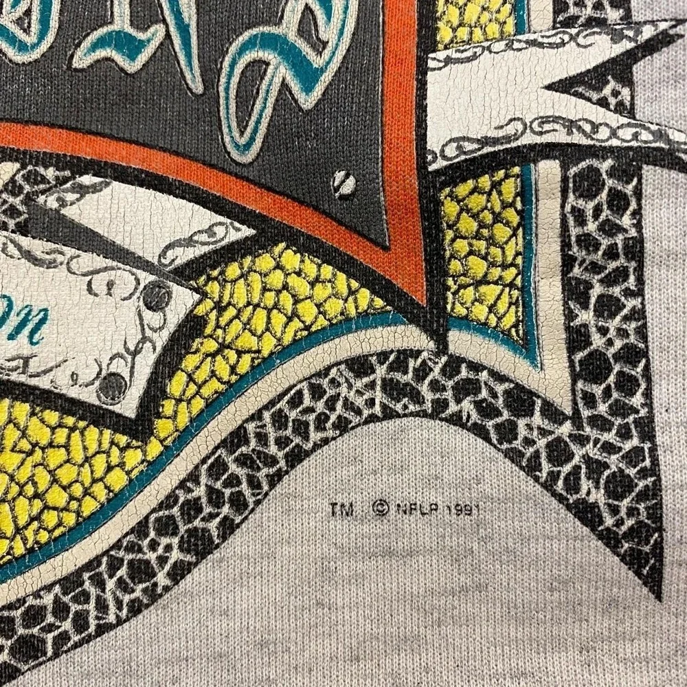 Vintage NFL Miami Dolphins Old English Signal Sports Football 90s Crewneck M